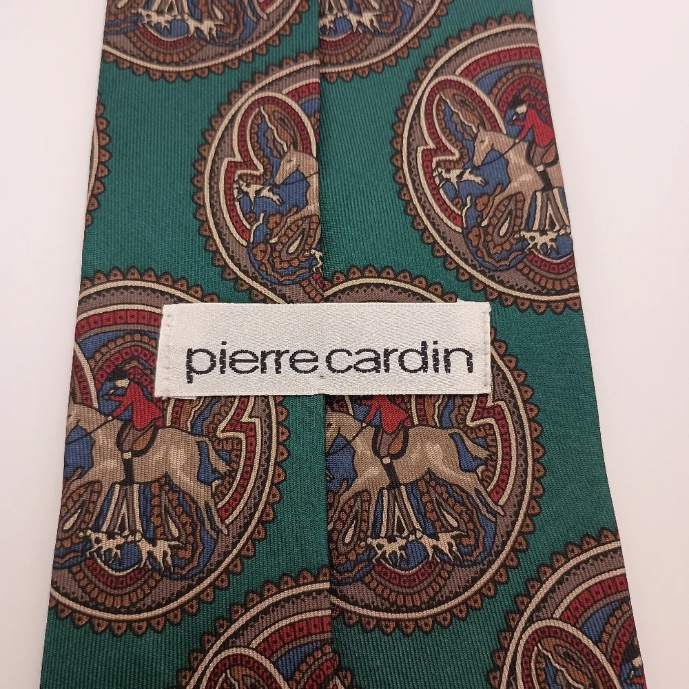 Vintage Pierre Cardin Mens 100% Silk Green Dog Hunting Neck Tie Made In USA - Picture 6 of 11